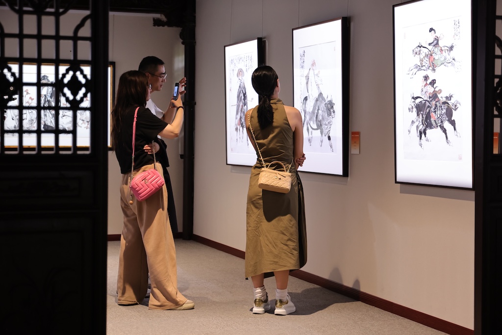 十方九友书画艺术作品特展开幕,99幅佳作共同编织跨越四百年艺术长卷